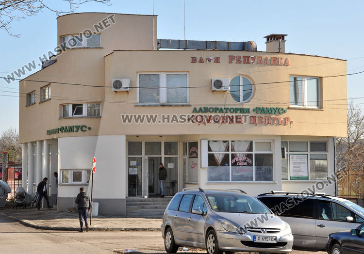 До 17 януари продължава раздаването на помощи, включително и за второкласници