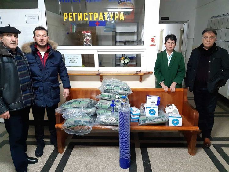 Изселникът от Бурса Илхан Гьонюл направи дарение за болницата в Ардино