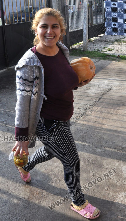 Ромите се подготвят за Банго Васил, в Узунджово празникът стихва