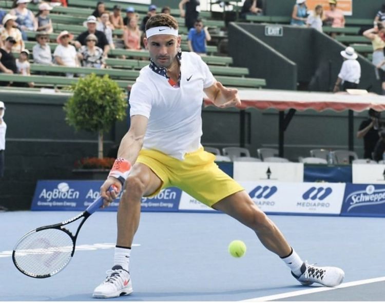 Григор Димитров победи Борна Чорич в демонстрационен мач