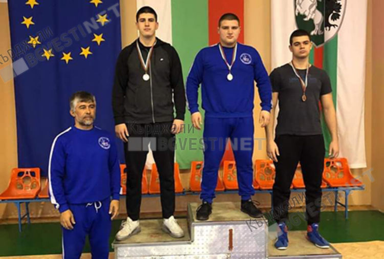    Откритие на школата по борба в Кърджали бе обявен за най-техничен състезател при юношите в страната