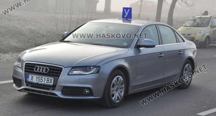 10 коли с автоинструктори от Хасково потеглиха към София за националния протест