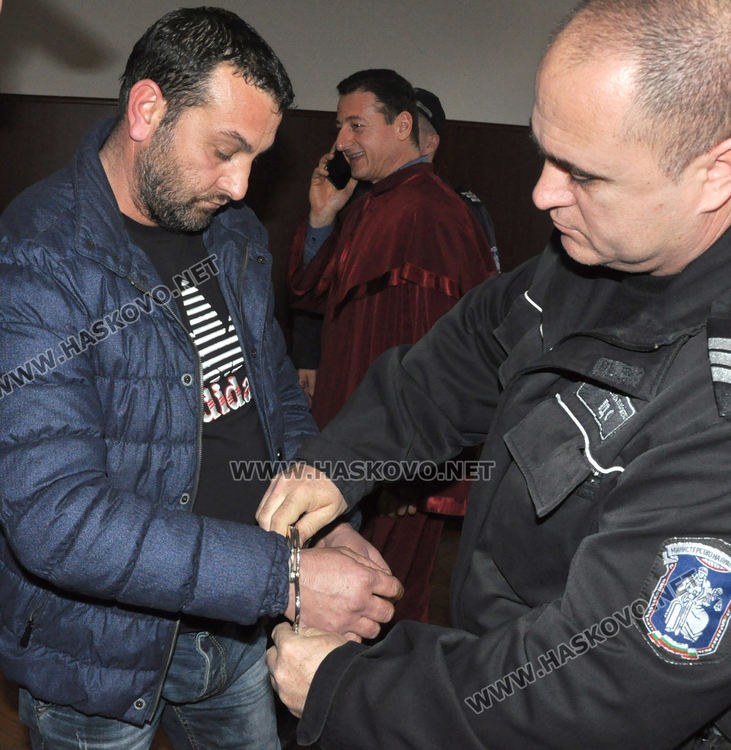 Окончателно: Шофьорът от катастрофата от Нова година остава в ареста