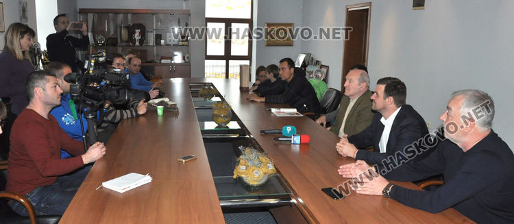 БФС ще съдейства на община Хасково за ремонт  на стадион “Младост“