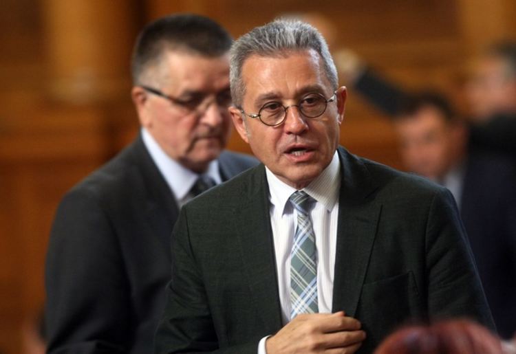 ДПС ще подкрепи вота на недоверие към правителството