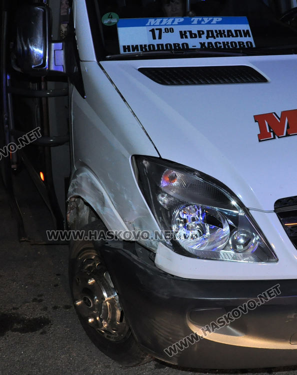 Мъж, дъщеря му и внучката му излетяха от необозначена каруца при катастрофа