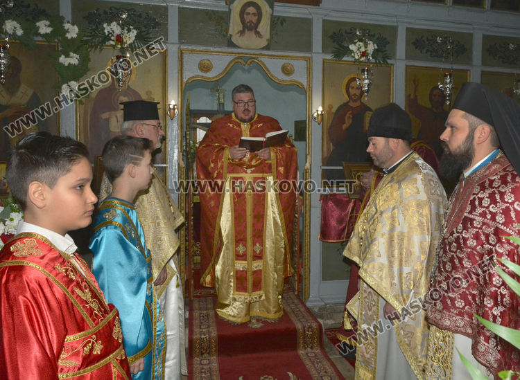 Хрманли отбеляза 142 години от Освобождението и 185 години на църквата  „Свети Атанасий“