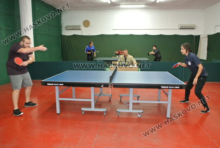 Първи открит турнир по тенис на маса в Хасково
