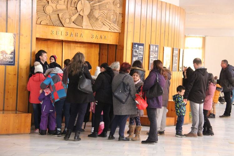 Бум на желаещи за безплатни посещения в културните институции, извънредни прожекции в планетариума в Смолян