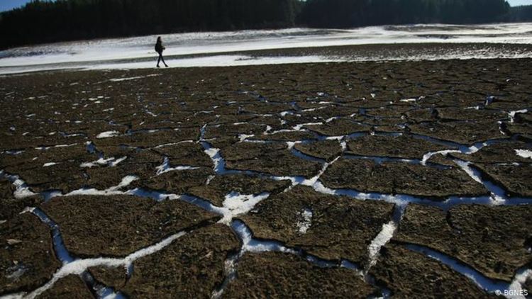 Вода за Перник: ще издържат ли тръбите на София?