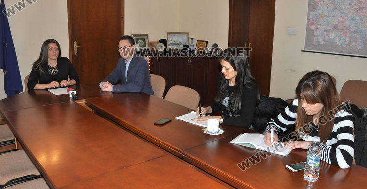 Приемат документи за финансиране на ин витро процедури на двойки от Хасковско