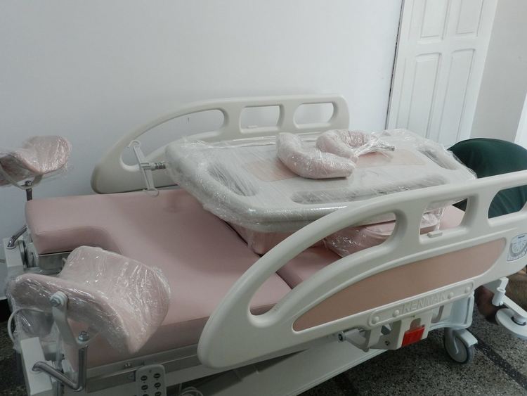 Кметът на Мадан направи личен подарък на родилното отделение за Бабинден