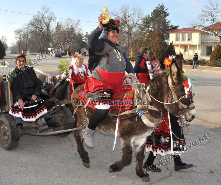 По стара традиция отбелязаха Бабинден в Узунджово 
