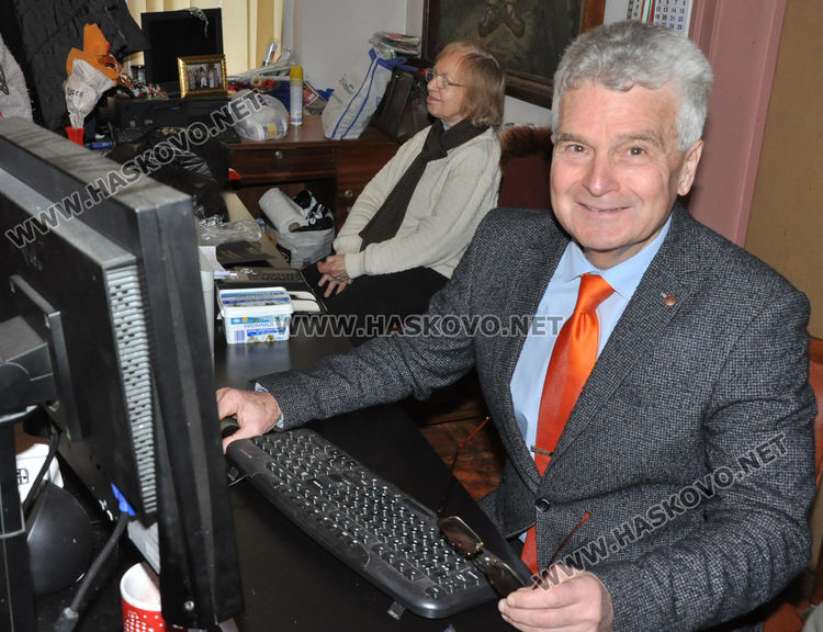 Тракийци отбелязаха Бабинден с възстановка на обичай, веселие и кулинарна изложба