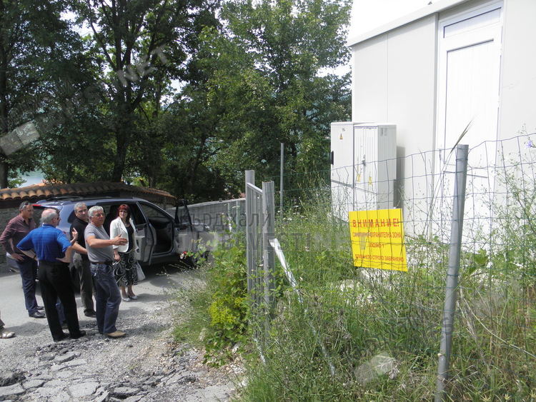 През 2011 г.проблемът бе поставен пред областния управител