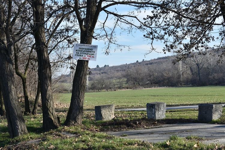 Продължава разчистването на нерегламентирани сметища в Асеновград