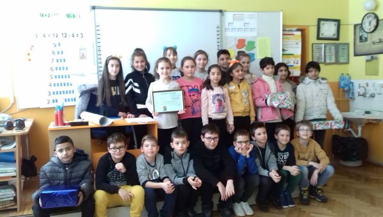 Златаровчета зарадваха децата от ЦНСТ