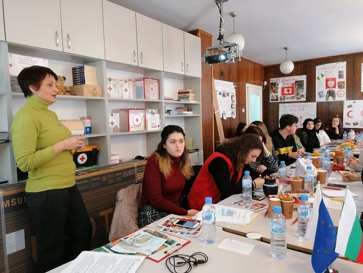 Младите червенокръстци в Кърджали отчетоха успешна година