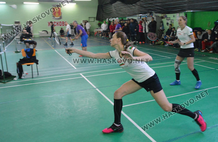 110 бадминтонисти от 5 държави се включиха в Международния турнир "Братя Касабян"