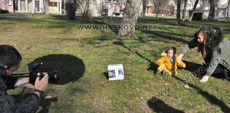 Фотографи от Хасково и Димитровград с благотворителна фотосесия за Михаела