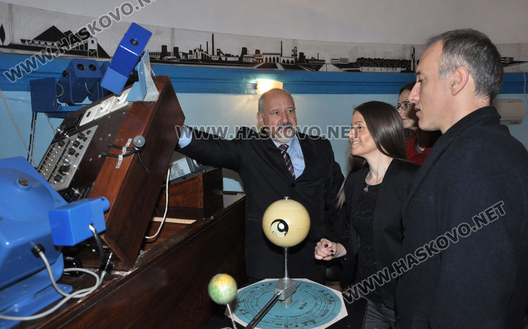 Планетариумите ще бъдат дигитализирани, за да привличат интереса към природните науки на учениците