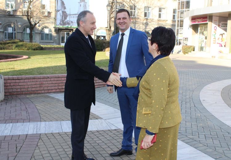 Министър Вълчев в Хасково: Преподаването на математика трябва да бъде променено