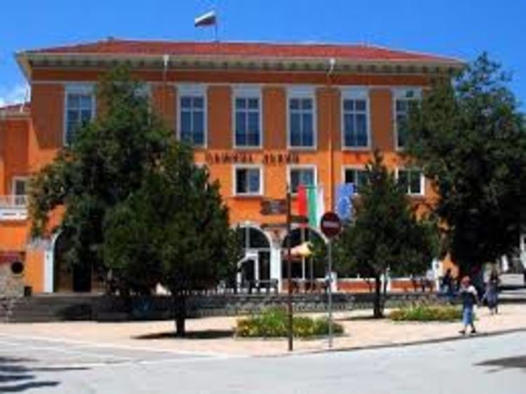 Съдът отмени наредба на община Девин за разрешително за водоползване на минерална вода