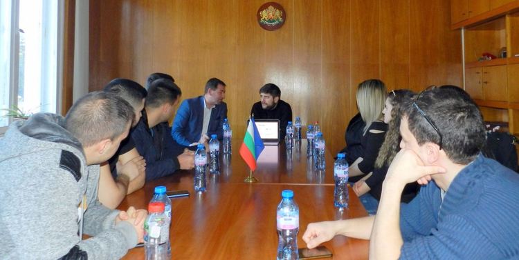 Родопски кмет привлече голяма IT-компания от столицата да инвестира в Мадан, за да стимулира младите