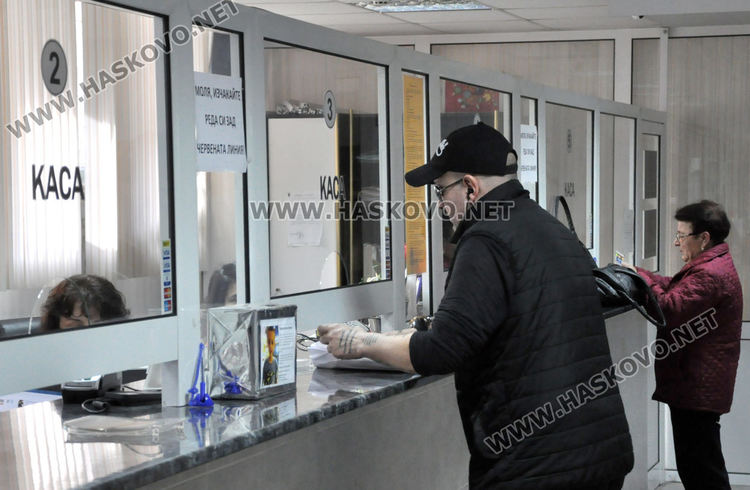 Разпращат съобщенията за местните данъци до края на февруари