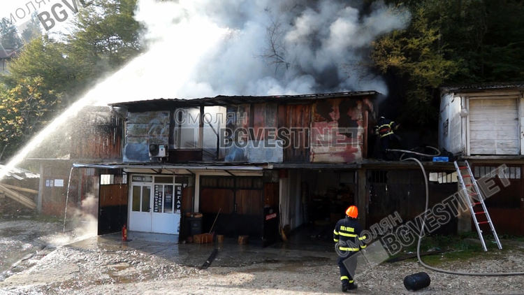 снимката е архивен кадър