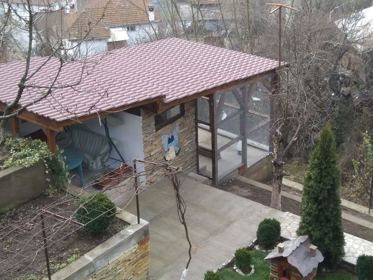 В "двореца за гълъби" е чисто като в аптека 