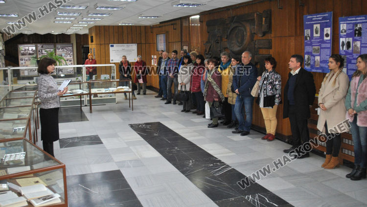 Изложба за 135 г. от рождението на проф. д-р Асен Златаров в хасковската библиотека