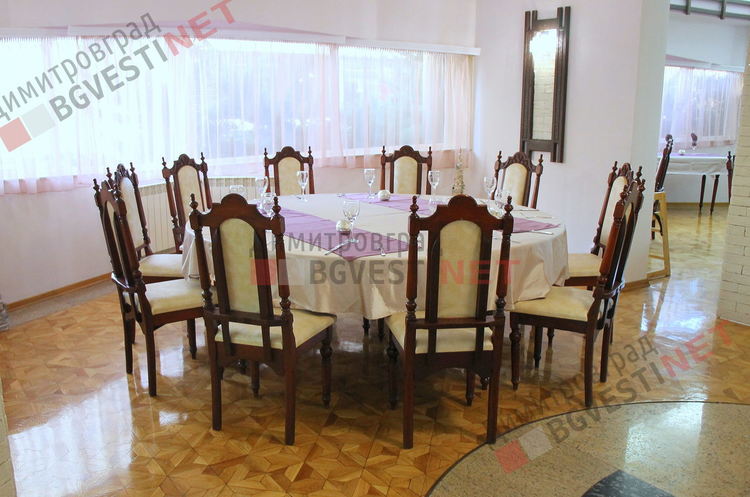 Романтична вечер за Свети Валентин в обновения ресторант на хотел Славяни