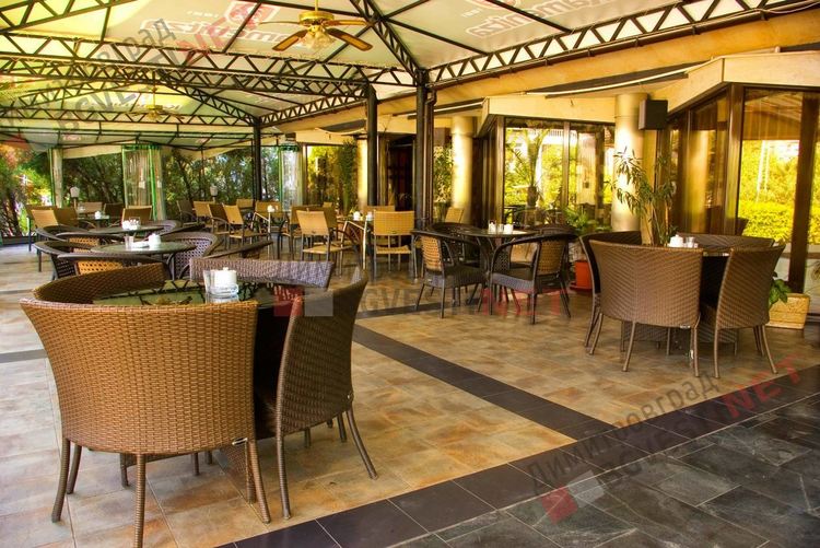 Романтична вечер за Свети Валентин в обновения ресторант на хотел Славяни