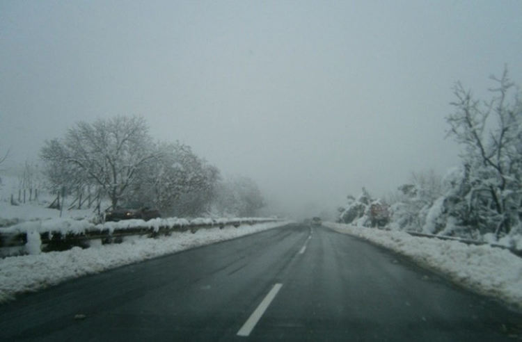 Пернишки квартали без ток заради авария 20-киловолтов кабел