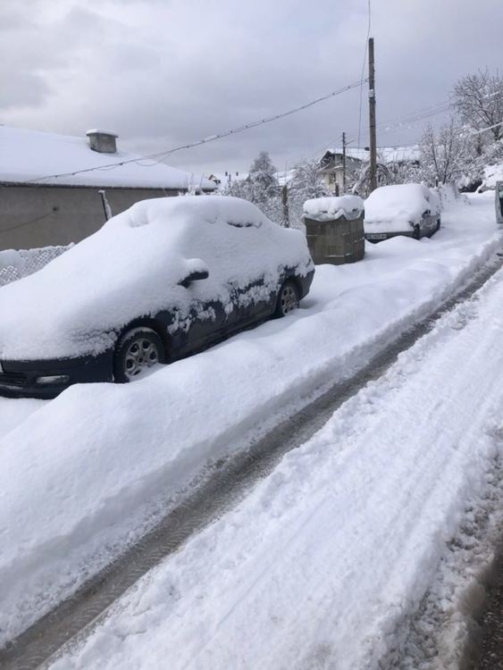 Пътищата са проходими, Буково и Воден са без ток