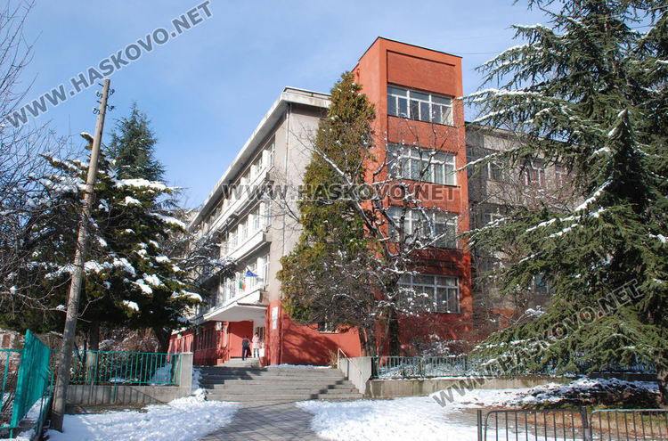 Неучебен ден в ОУ "Любен Каравелов" и 18-та градина в Хасково заради ел. авария