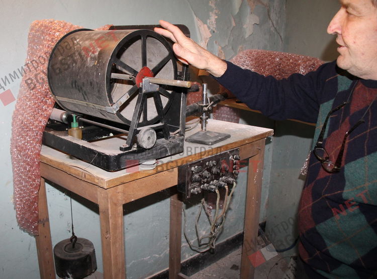 Сеизмологичния апарат от 1903 година