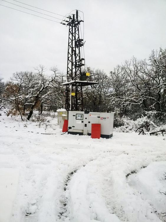 Обстановката в Смолянско се нормализира след снеговалежите, трети ден има села без ток