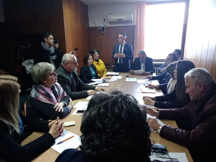 Фирма "Караман" ще ремонтира компрометираното стълбище на "Отец Паисий"