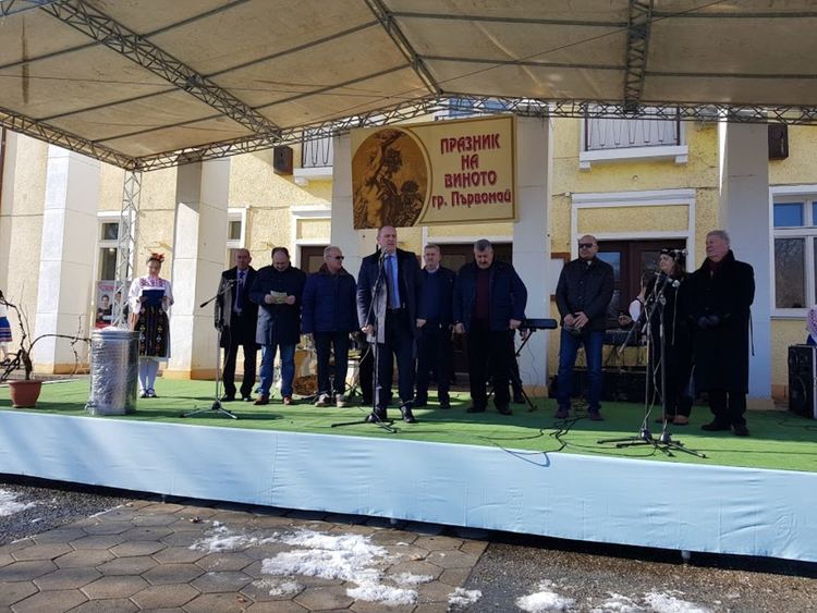 Баш майсторът на виното тази година е Петър Караславов