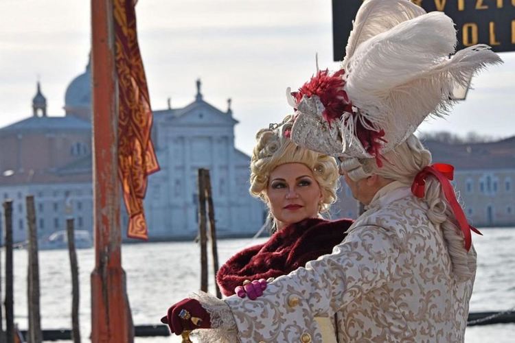 Започва Венецианският карнавал 