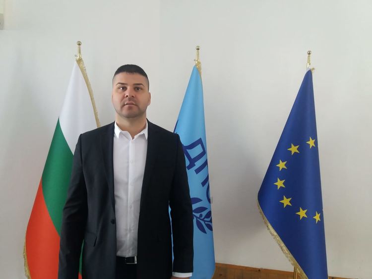 Емил Кирков