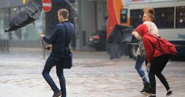 Kлиматолог: Бурята "Киара" ще дойде в България, но няма да ни отвее или потопи