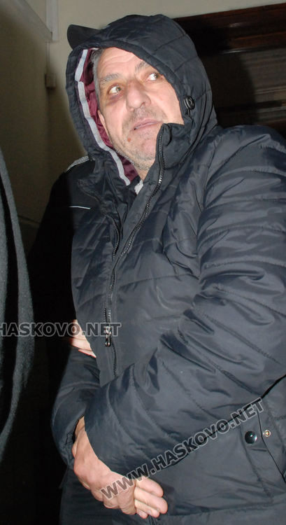 Оставиха в ареста мъжа, заловен с марихуана за 50 000 лв. след полицейска престрелка