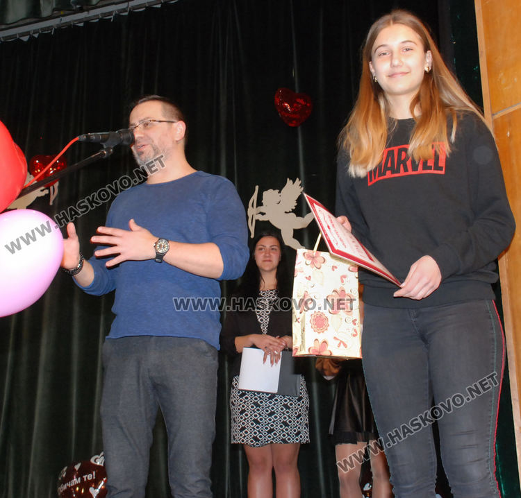 Наградиха победителите в конкурса "Чудото любов"