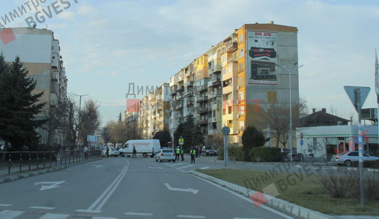 На Трифон Зарезан бус помля бяло Порше