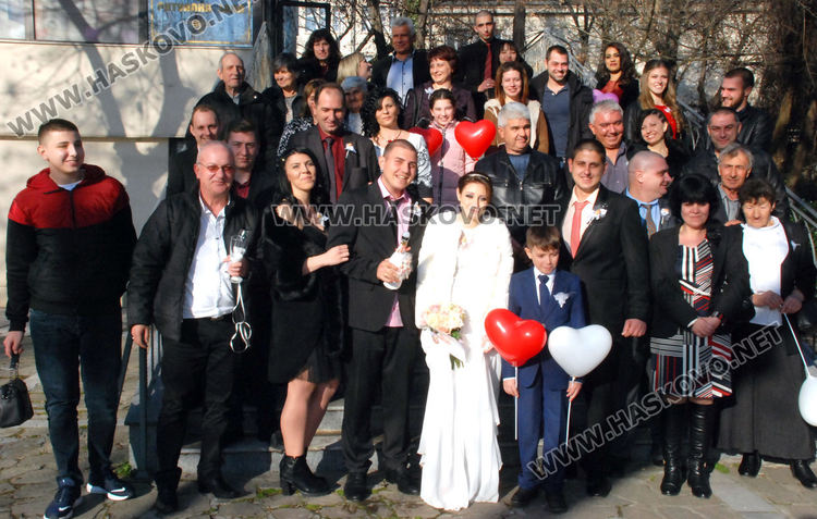 6 сватби на Свети Валентин в Хасково