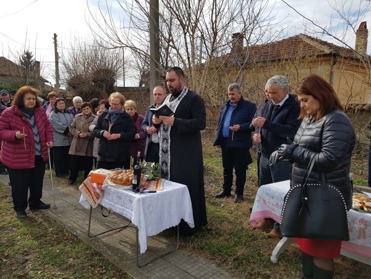 Трифон Зарезан събра село Градина на празник