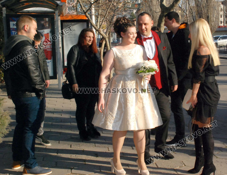 6 сватби на Свети Валентин в Хасково
